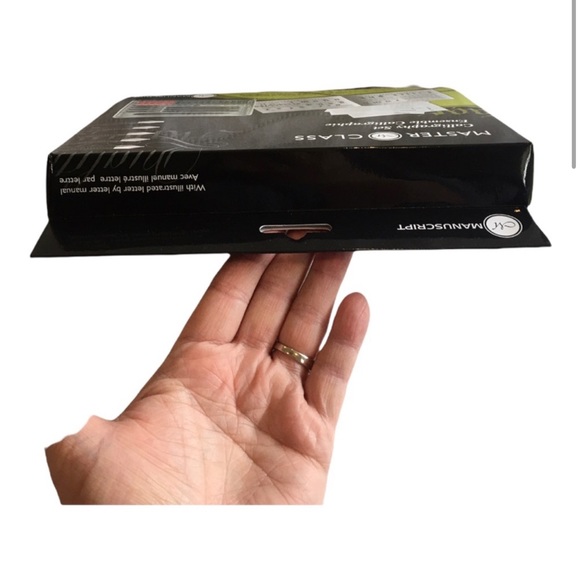 Manuscript Master Class Calligraphy Set Brand New - Picture 3 of 8